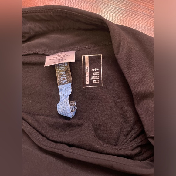 Mondetta black active shorts - Picture 2 of 4